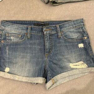 Joe’s Jeans Marylee 5” Inseam Distessed Jean Shorts Size 28 Cotton Stretch Denim